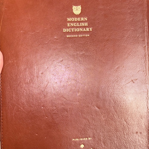 Kate Spade dictionary leather tablet holder - Picture 3 of 13